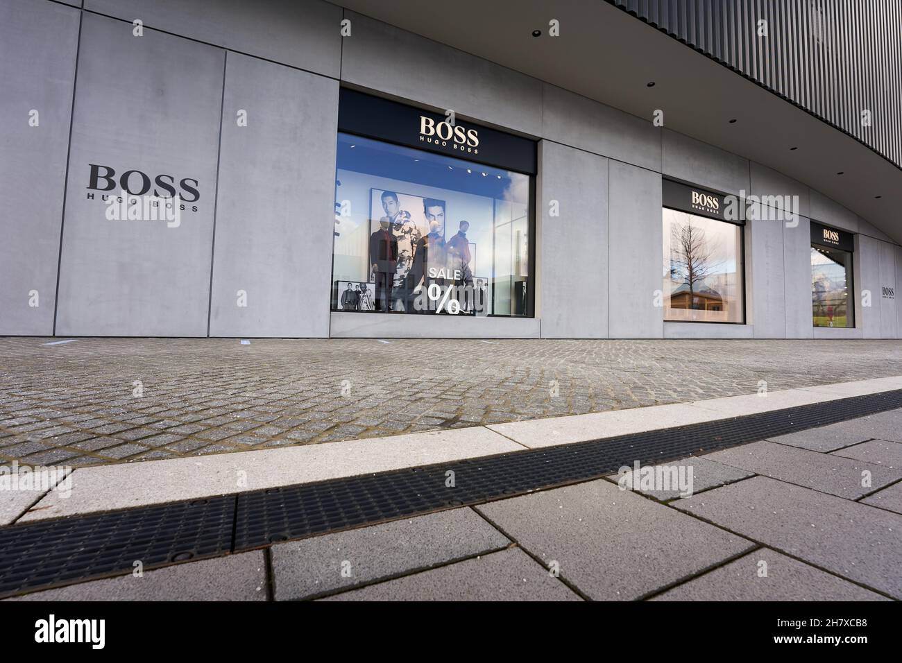 klimaat Bijdrage Romantiek Hugo boss outlet hi-res stock photography and images - Alamy