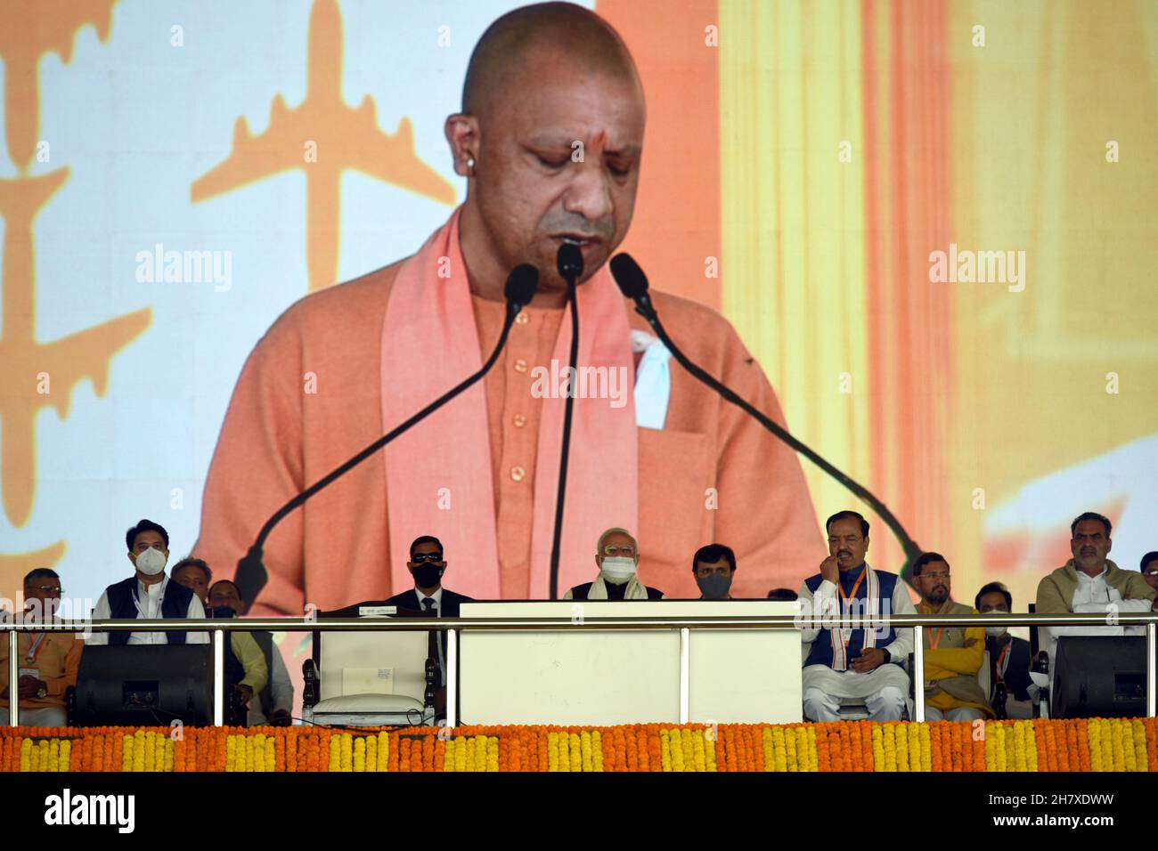 Adityanath yogi hi-res stock photography and images - Alamy