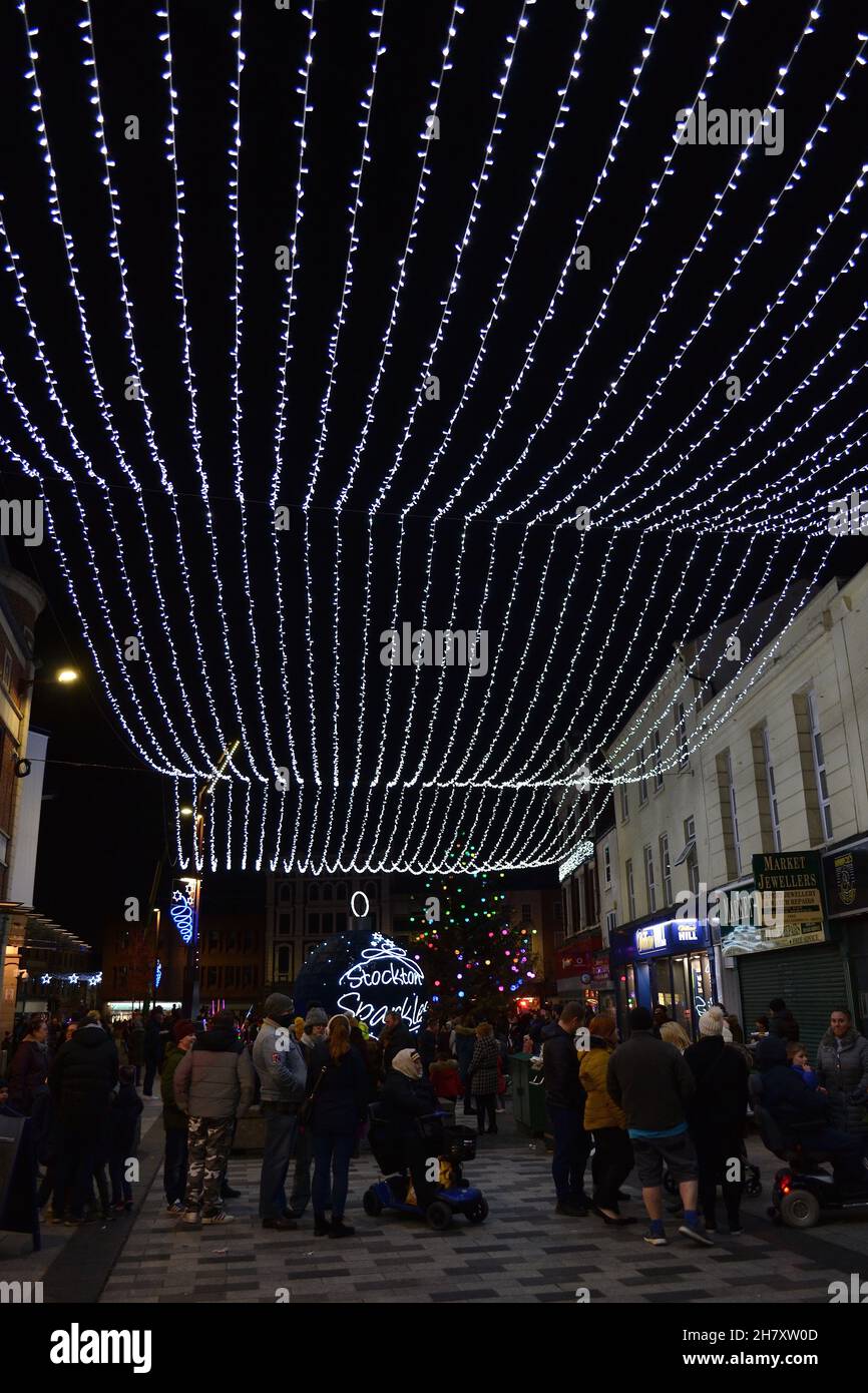 Teesside, UK. 25th Nov, 2021. Stockton Sparkles 2021, Stockton-on-Tees, Teesside, UK. Image showing some of the 2021 Christmas light installations as thousands of people, young and old, turned out to see the annual Christmas Lights switch on at Stockton-on-Tees. This came after last year's event was cancelled due to the Covid19 pandemic. Families were entertained by local community singing and music groups. Credit: Teesside Snapper/Alamy Live News. Credit: James Hind/Alamy Live News Stock Photo
