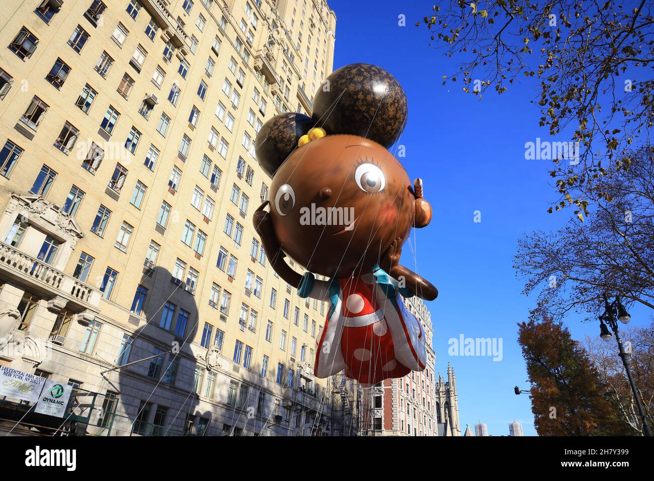 New York N Y Usa 25th Nov 2021 Ada The Pint Sized Scientist From The Popular Netflix