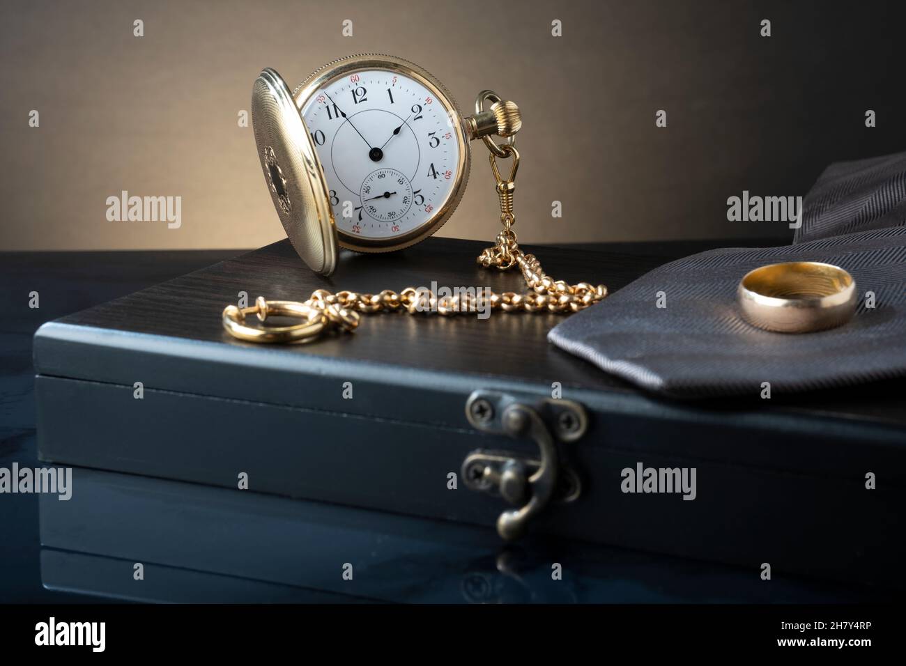 Helsinki / Finland - NOVEMBER 25, 2021: Closeup of the vintage pocket watch  against studio background Stock Photo - Alamy