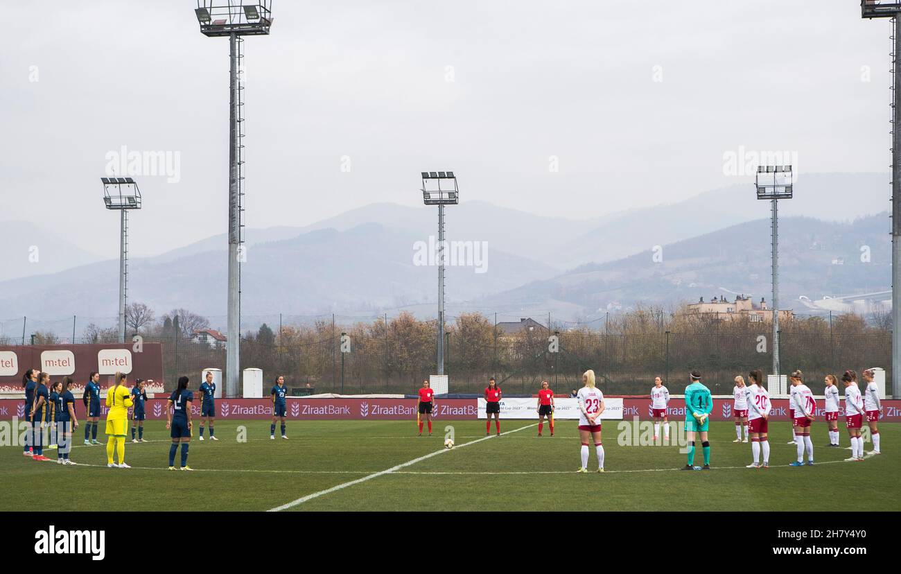 Zenica, Bosnia and Herzegovina, 25th November 2021.   The team of Denmark ready for the match between Bosnia and Herzegovina and Denmark in Zenica. November 25, 2021. Credit: Nikola Krstic/Alamy Stock Photo