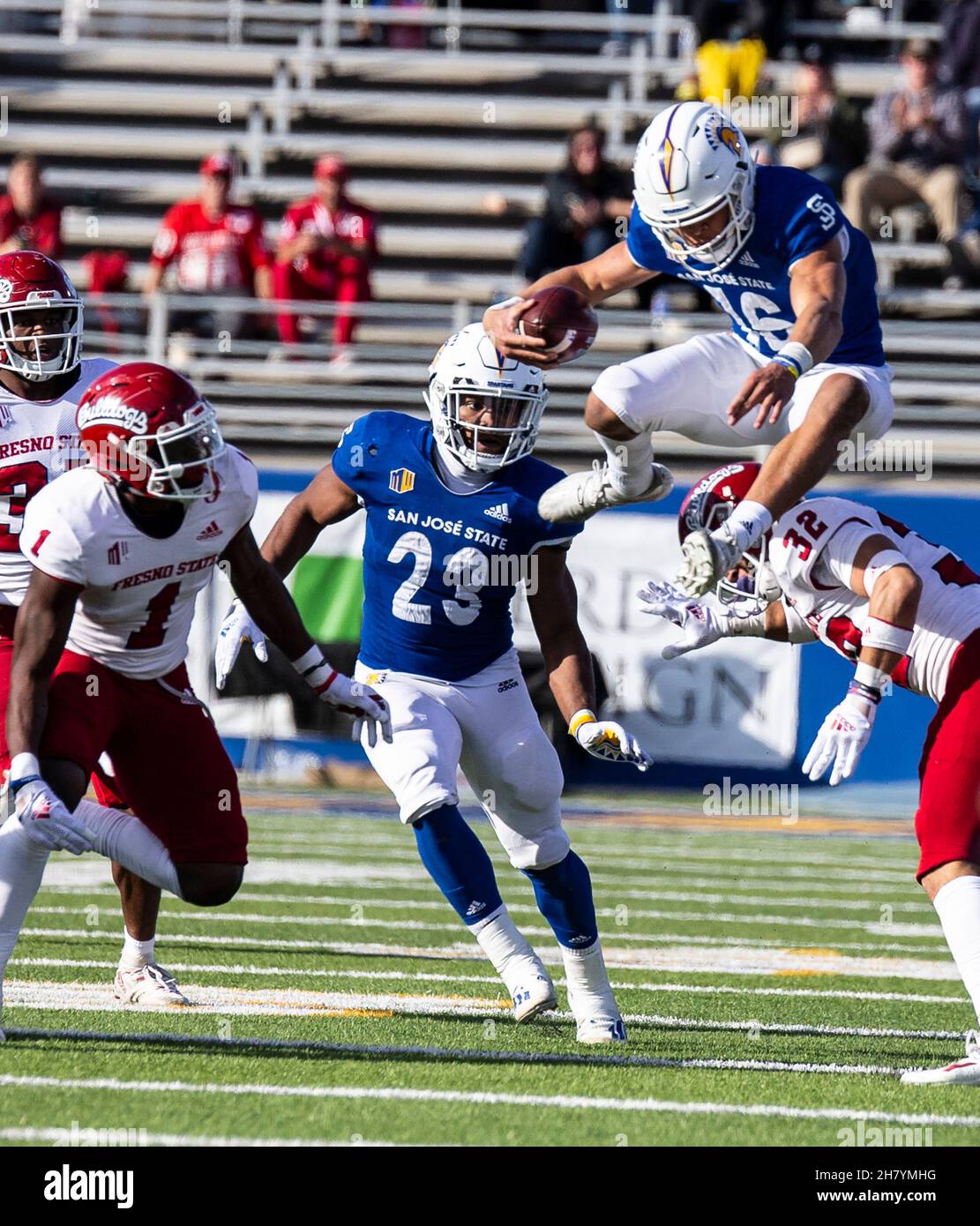 CEFCU Stadium San Jose, CA. 25th Nov, 2021. CA USA San Jose State quarterback Nick Nash (16