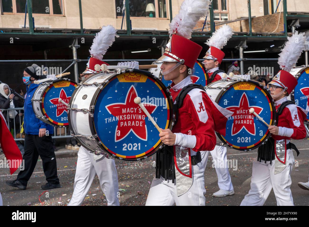 New York, United States. 25th Nov, 2021. The University of Alabama Marching Band from Tuscaloosa, perform at the 95th Annual Macy's Thanksgiving Day Parade in New York City. Credit: SOPA Images Limited/Alamy Live News Stock Photo