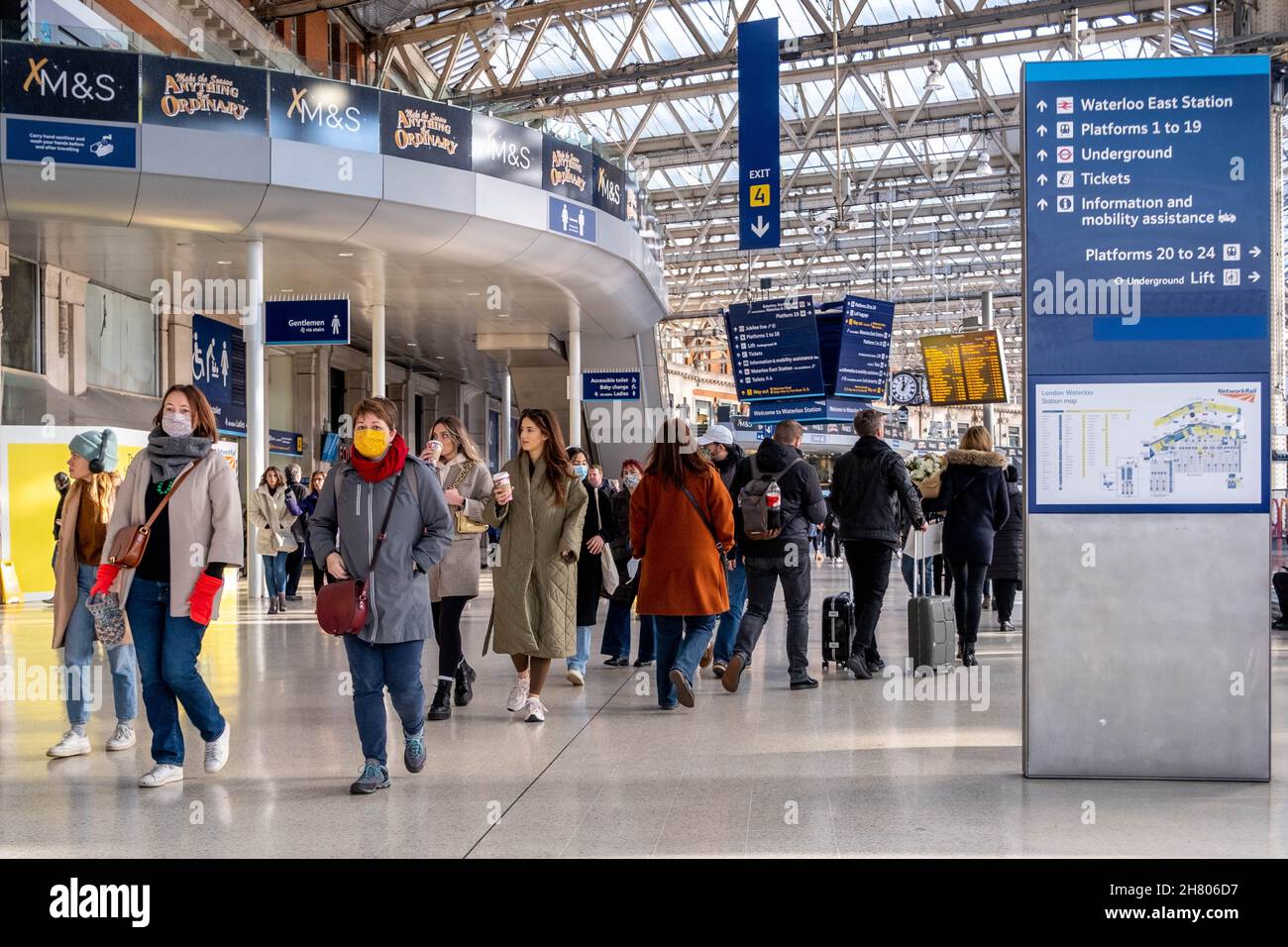 Waterloo London England UK, November 21 2021, People Walking Through ...