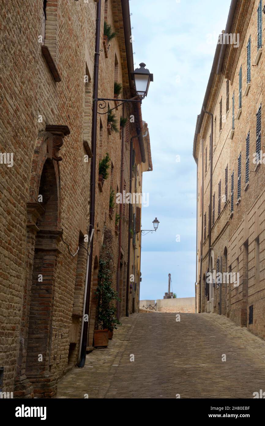 Mondavio, Pesaro e Urbino province, Marche, Italy: medieval city surrounded by walls. A street Stock Photo