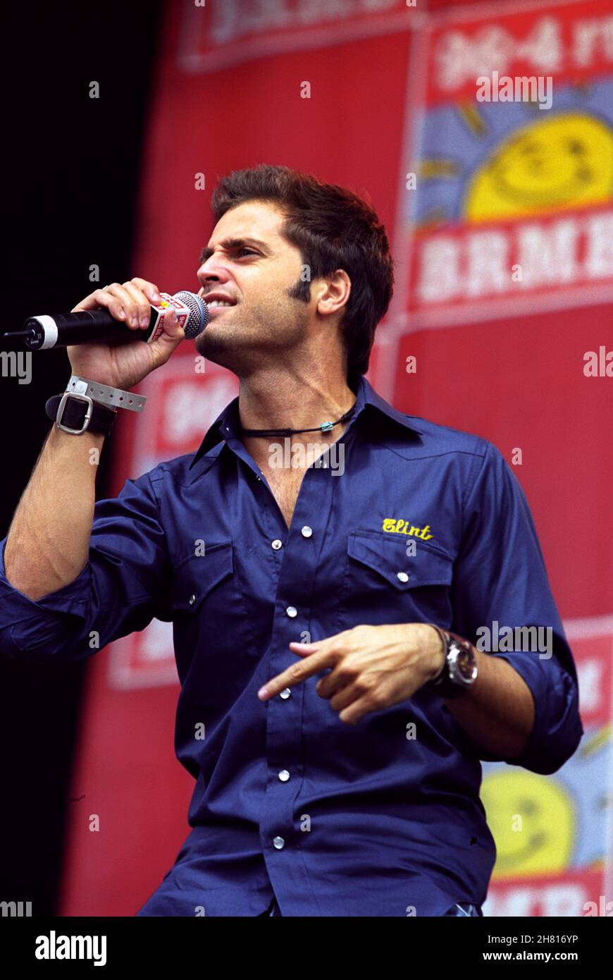 David Charvet on stage at the BRMB Birmingham Party in the Park, held at Birmingham City Football Club, Birmingham. 6th July 2002. Stock Photo