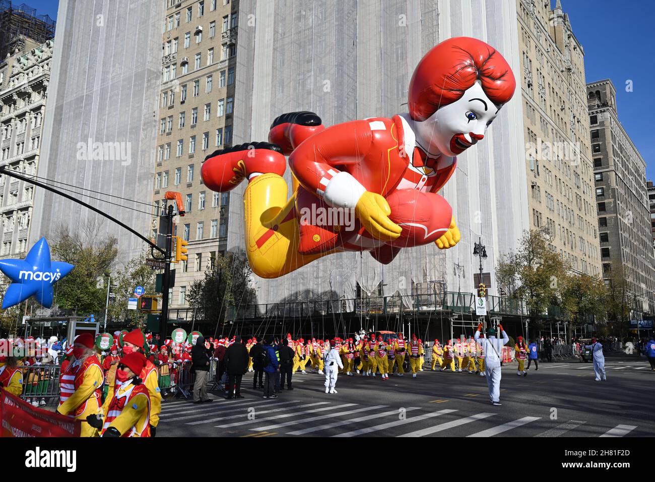 A new “Ronald McDonald” balloon at the 95th Annual Macy's Thanksgiving ...