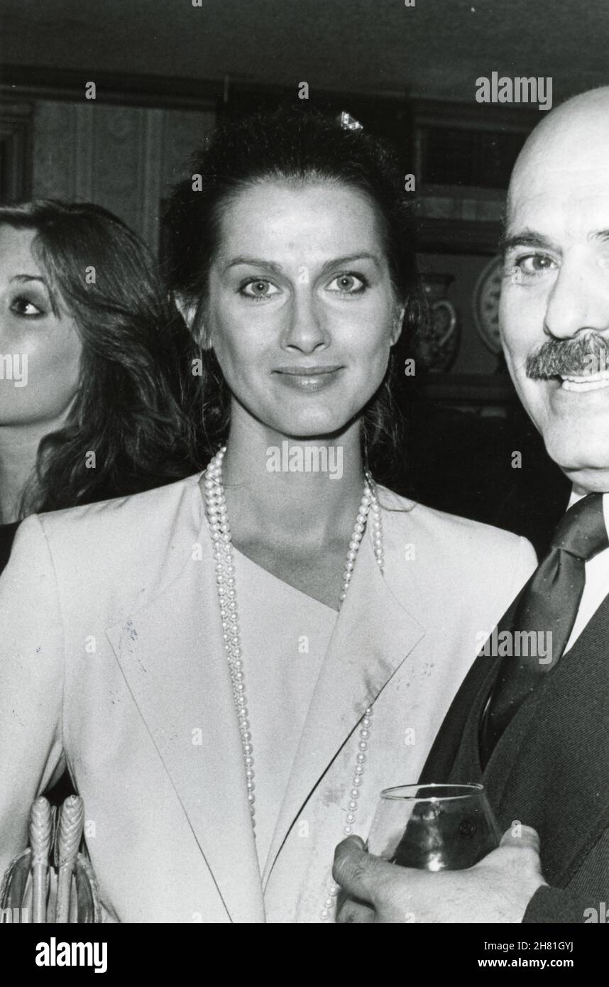 Veronica Hamel Eyes