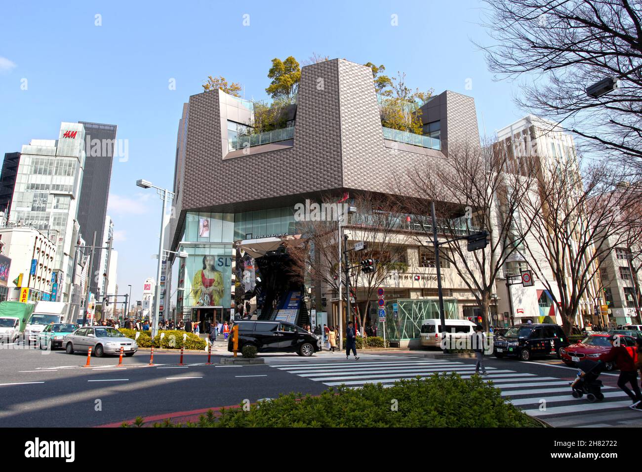 The Tokyu Plaza Omotesando in Harajuku in Tokyo, Japan. The building is a trendy fashion shopping mall famous for it's mirrored entrance. Stock Photo