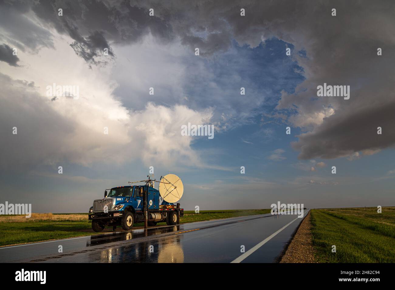 A Doppler on Wheels truck scans a storm near Wheeler, Kansas, May 23, 2020. Stock Photo