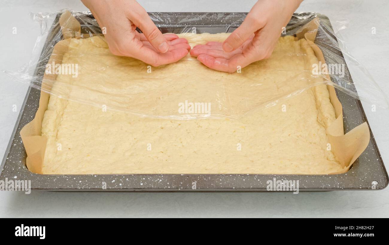 Sliced pan plastic hires stock photography and images Alamy