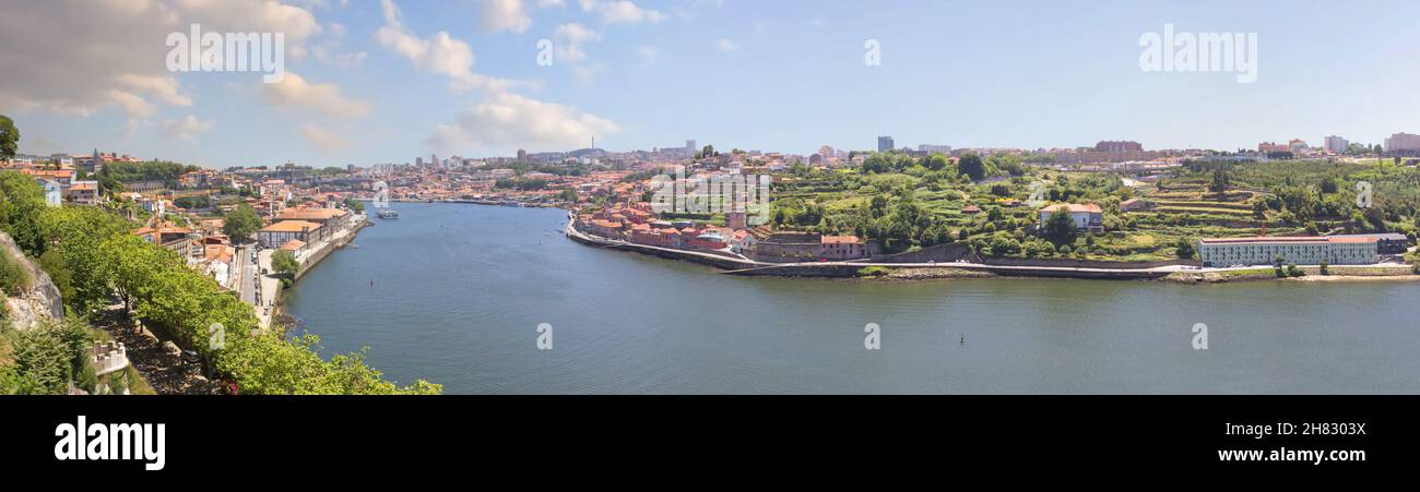 View of the Douro River from the Cristal Palace Gardens or Jardins do Palaio de Cristal. Porto, Portugal Stock Photo
