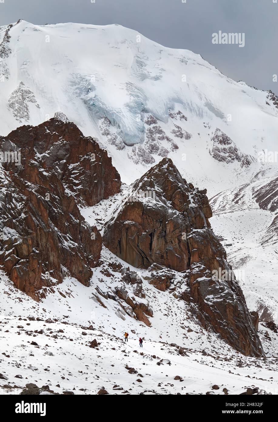 Two hikers go trekking hi-res stock photography and images - Alamy
