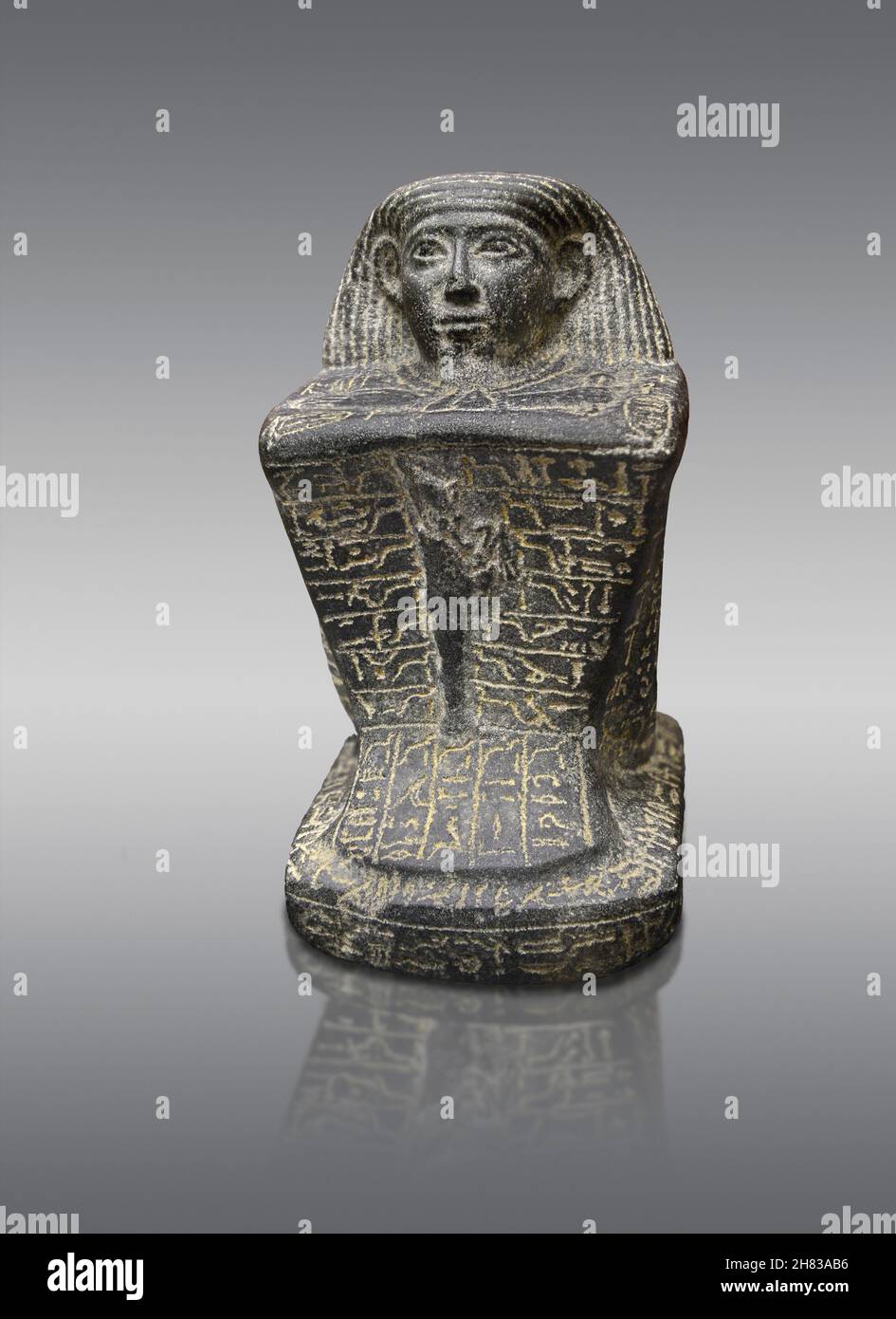 Ancient Egyptian cube block statue of Horemtabat, 660 BC, 25th Dynasty