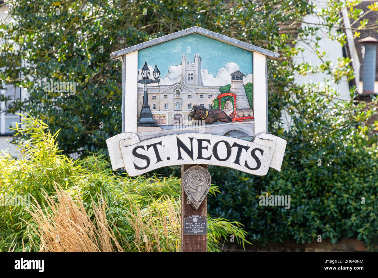 St Neots town sign, St Neots, Cambridgeshire. Stock Photo