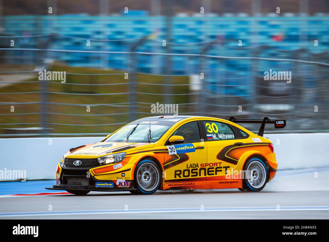 Lada vesta tcr