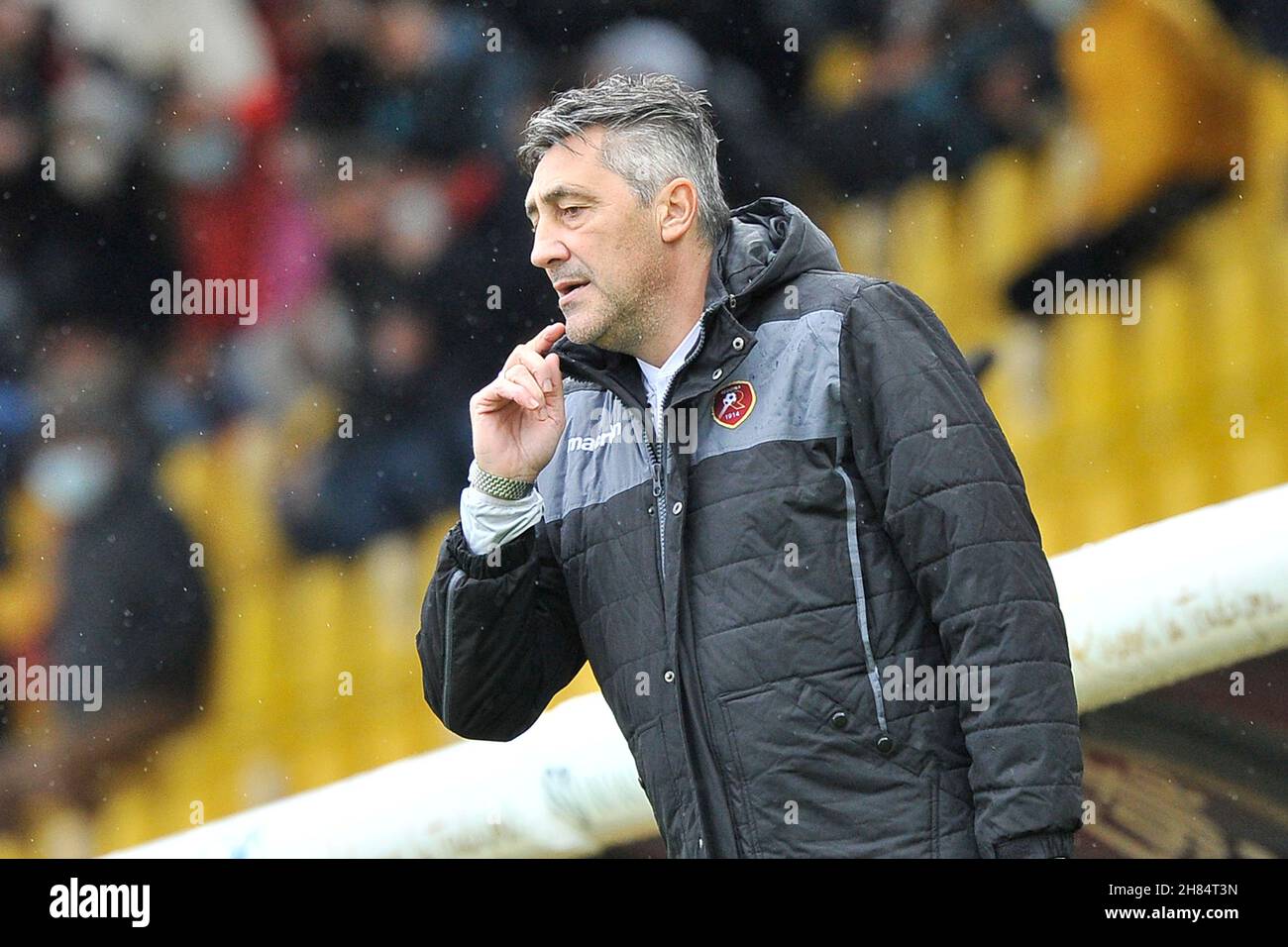 Benevento, Italy. 27th Nov, 2021. Alfredo Aglietti coach of Reggina, during the match of the Italian Serie A championship between Benevento vs Reggina, final result Benevento 4, Reggina 0, match played at the Ciro Vigorito stadium in Benevento. Benevento, Italy, November 27, 2021. (photo by Vincenzo Izzo/Sipa USA) Credit: Sipa USA/Alamy Live News Stock Photo