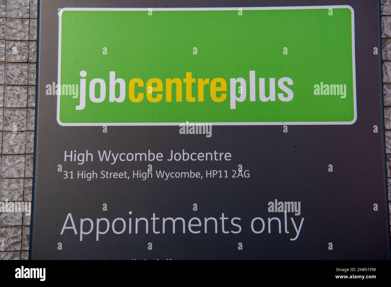 Vacanies hires stock photography and images Alamy