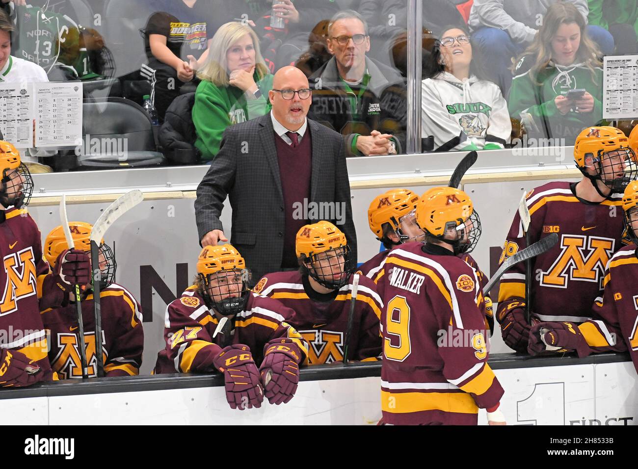 November 26, 2021 Minnesota head coach Bob Motzko directs his players
