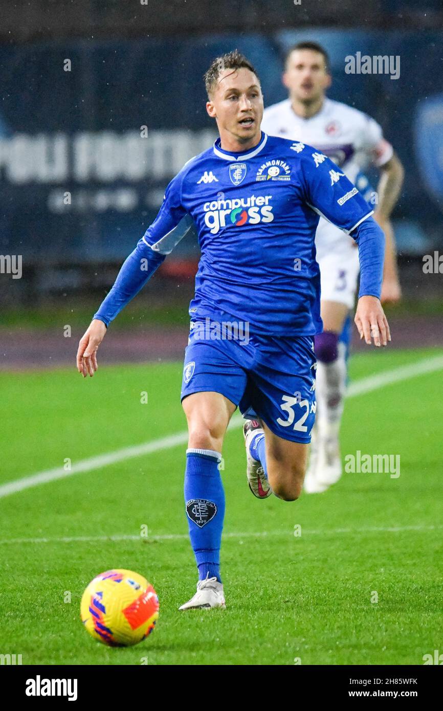 Florence, Italy. 19th Feb, 2023. Nicolas Gonzalez (ACF Fiorentina) during ACF  Fiorentina vs Empoli FC, italian soccer Serie A match in Florence, Italy,  February 19 2023 Credit: Independent Photo Agency/Alamy Live News