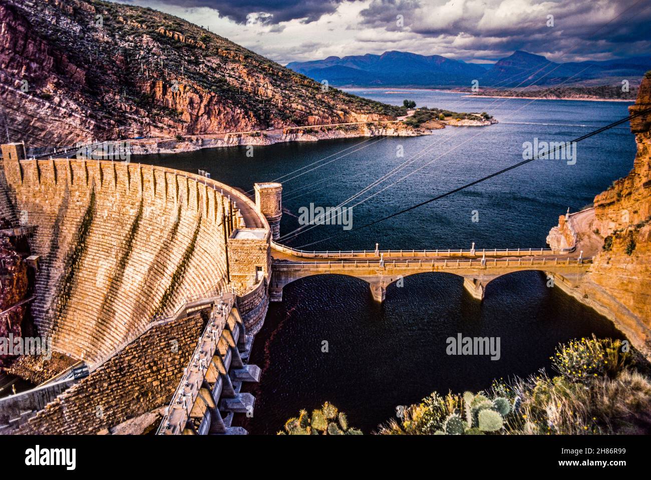 Theodore Roosevelt Dam Roosevelt, Arizona, USA Stock Photo Alamy
