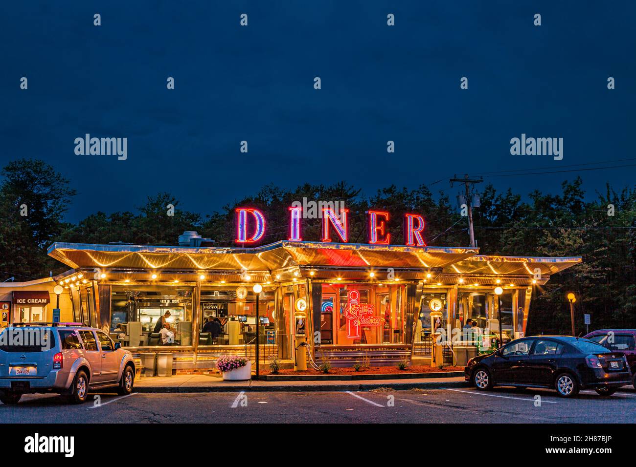 Whately Diner Fillin’ Station Whately, Massachusetts, USA Stock Photo