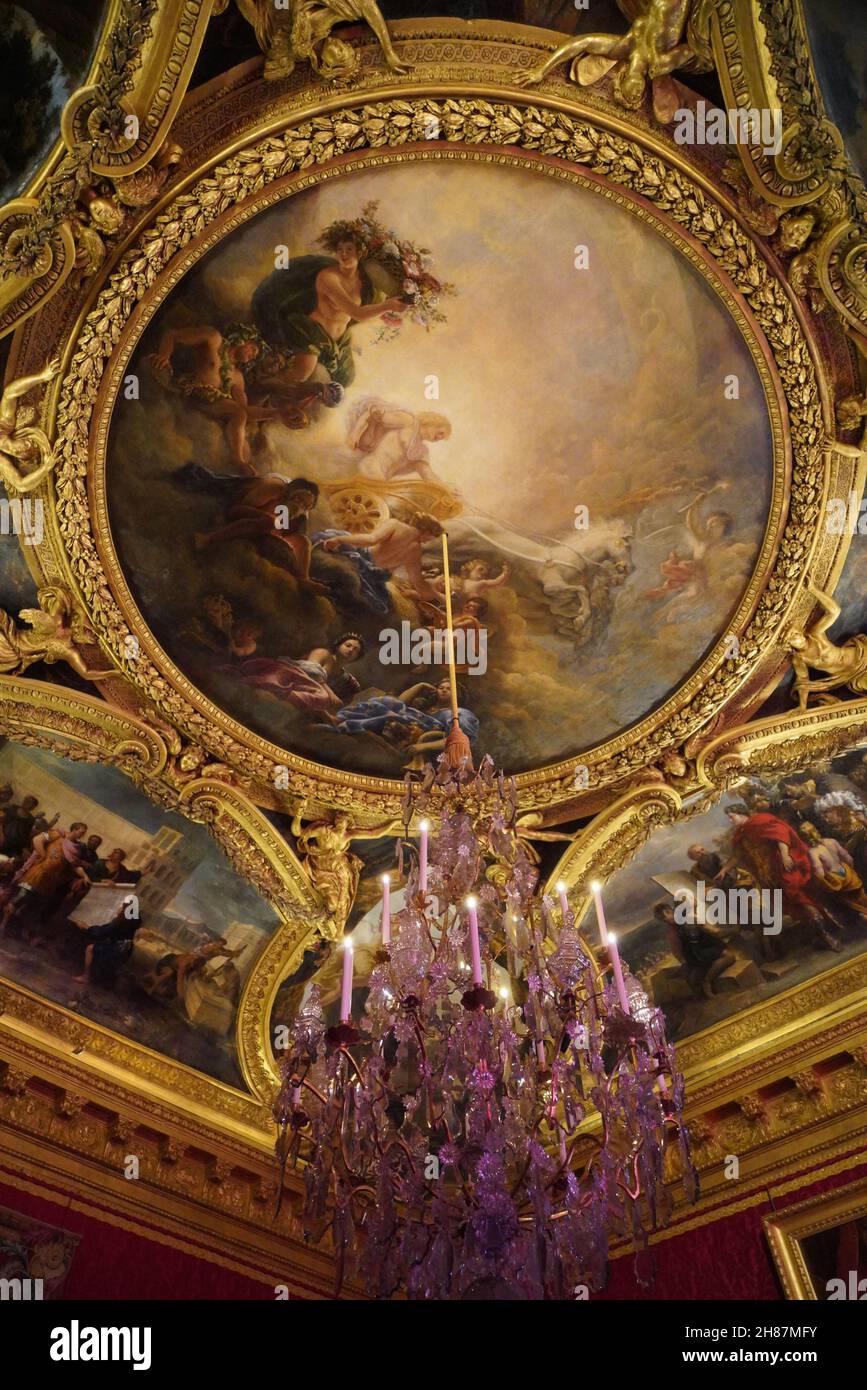 plafond peint du chateau de Versailles Stock Photo
