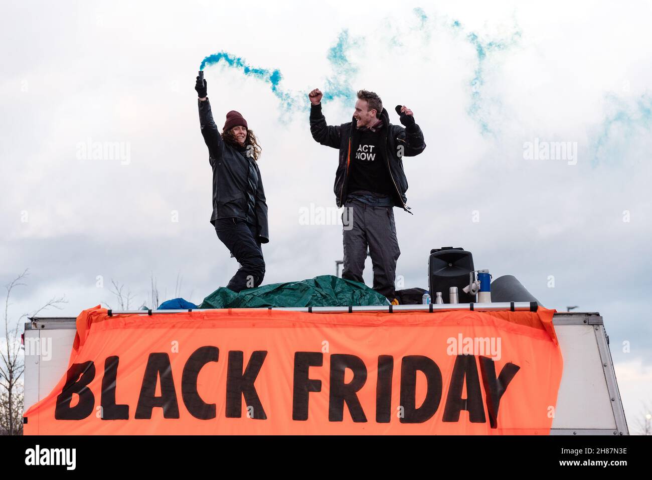 London, UK. 26 November 2021. Extinction Rebellion blockade Amazon fulfilment centre in Tilbury Stock Photo