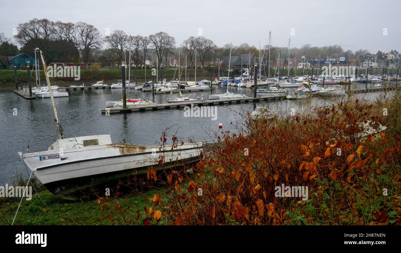 sailing-harbor-saint-valery-sur-somme-somme-hauts-de-france