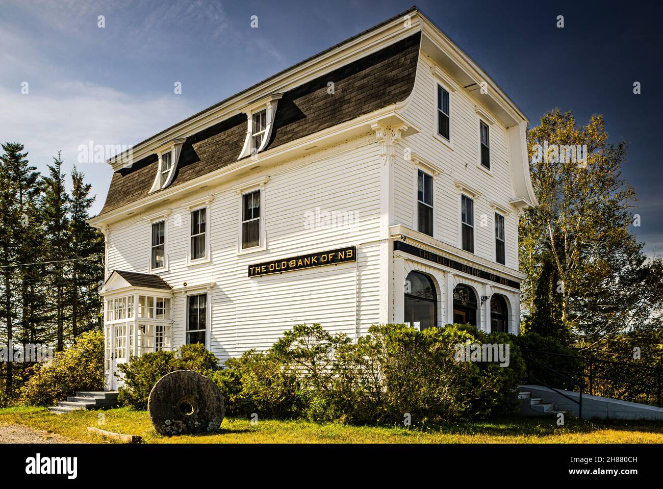 The old bank of new brunswick museum hires stock photography and