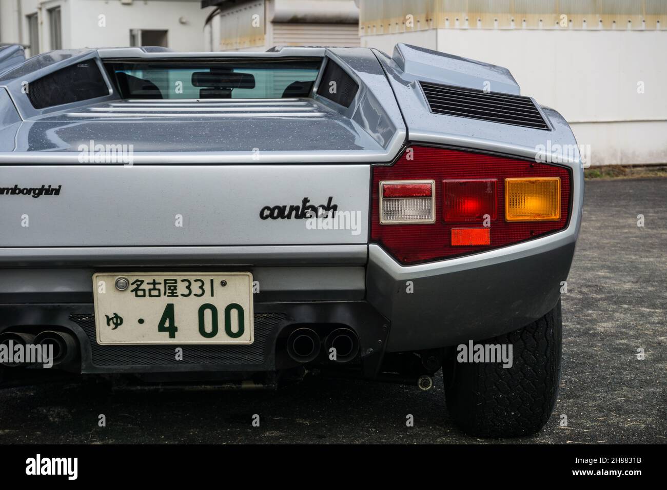 Close up detail of on a silver grey Countach LP400 classic