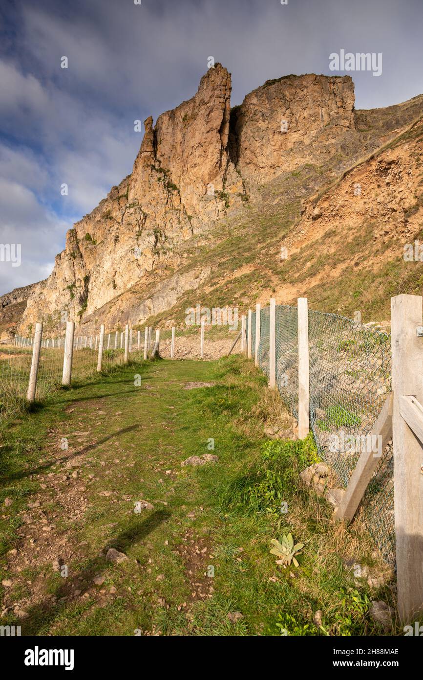 Karst limestone rocks hires stock photography and images Alamy
