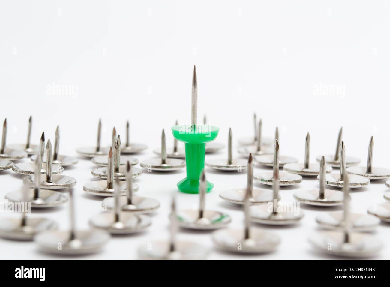Push pin needle clip office attach hi-res stock photography and images ...