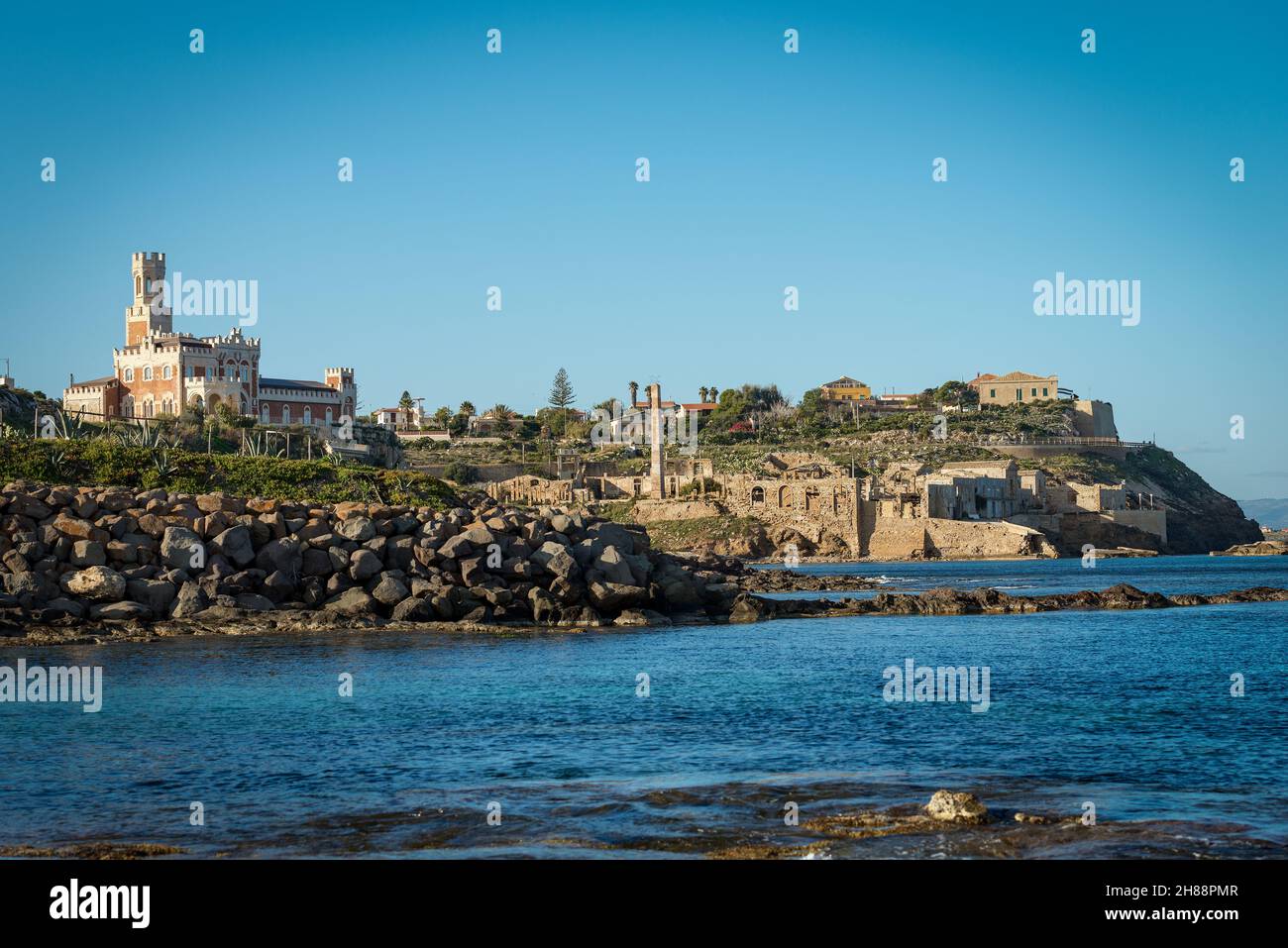Portopalo village hi-res stock photography and images - Alamy