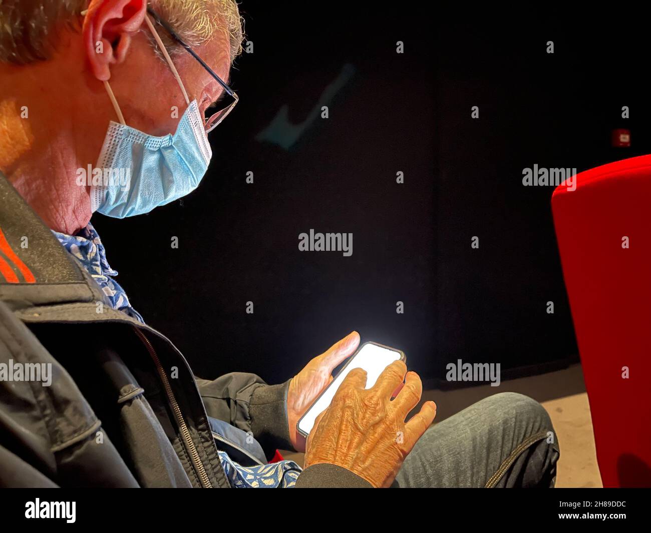 Vision mask hi-res stock photography and images - Alamy