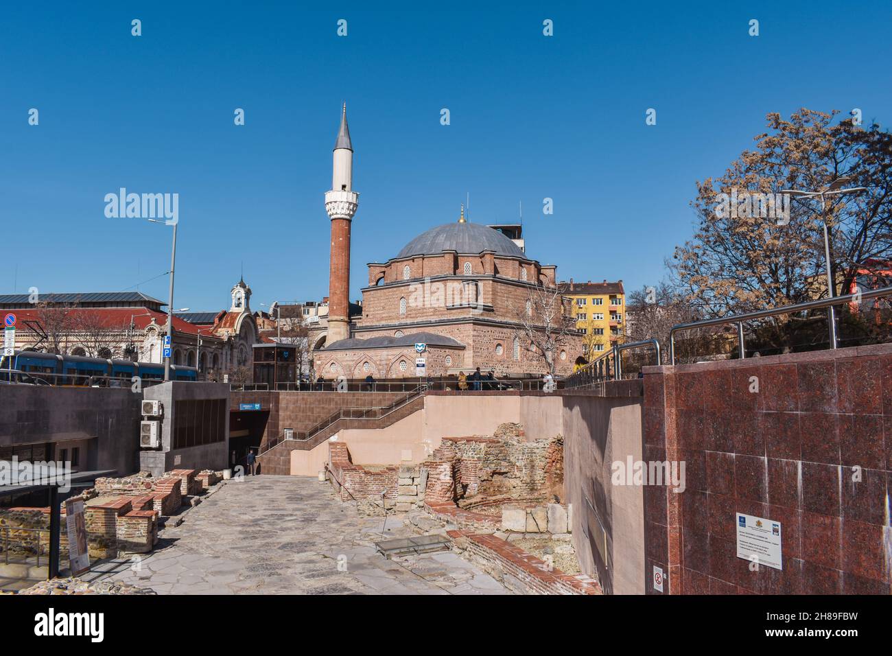 Sofia, Bulgaria - March 4, 2020: The Banya Bashi Mosque in the Bulgarian capital. Center of the city with the ruins of Serdica, clear blue sky Stock Photo
