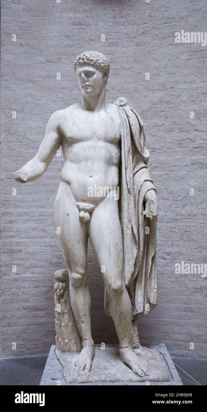 Classical sculptures from the Greek period Stock Photo Alamy