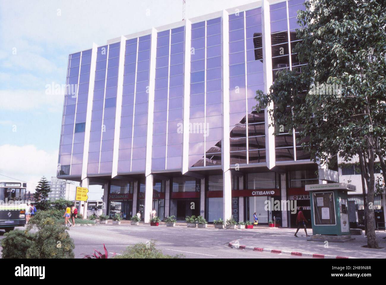 Abidjan, Côte d'Ivoire - Immeuble Botreau Roussel, November 1986 ...