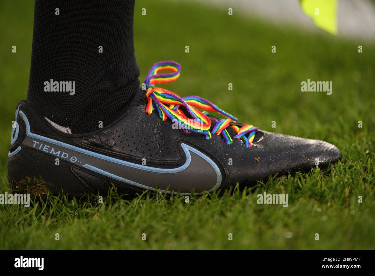London, UK. 27 November - Crystal Palace v Aston Villa - Premier League - Selhurst Park  Rainbow laces worn by the linesman during the match at Selhurst Park  Picture Credit : © Mark Pain / Alamy Live News Stock Photo