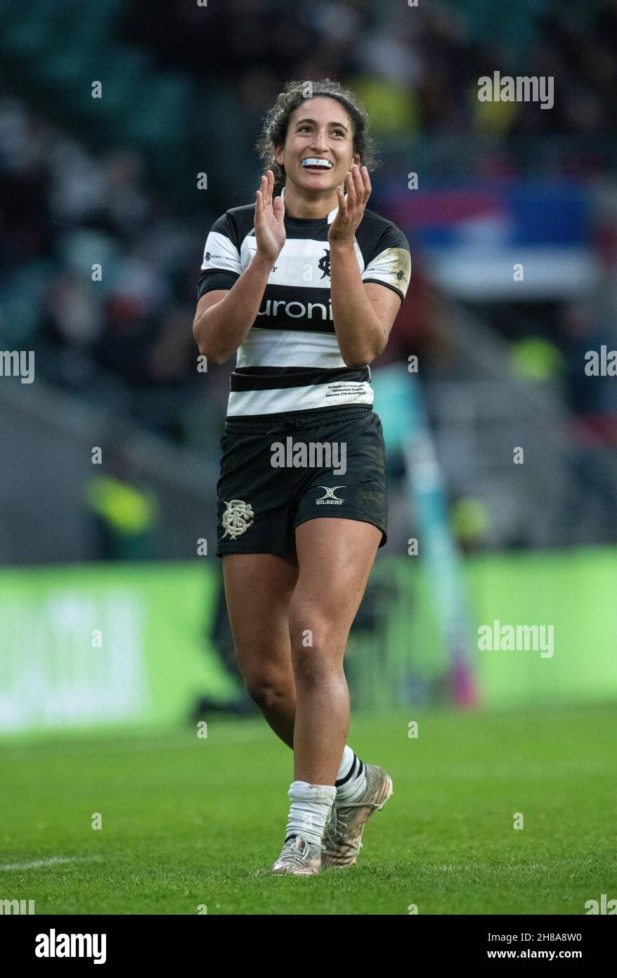 london england november 27 barbarians sarah levy celebrating after scoring her third try during the women s international rugby killik cup match stock photo alamy london england november 27 barbarians sarah levy celebrating after scoring her third try during the women s international rugby killik cup match stock photo alamy