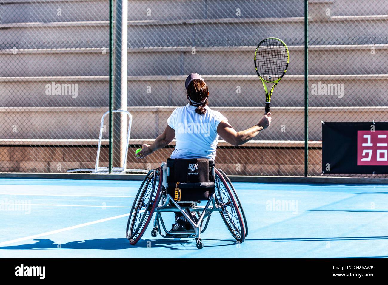 Wheelchair Tennis player Stock Photo Alamy