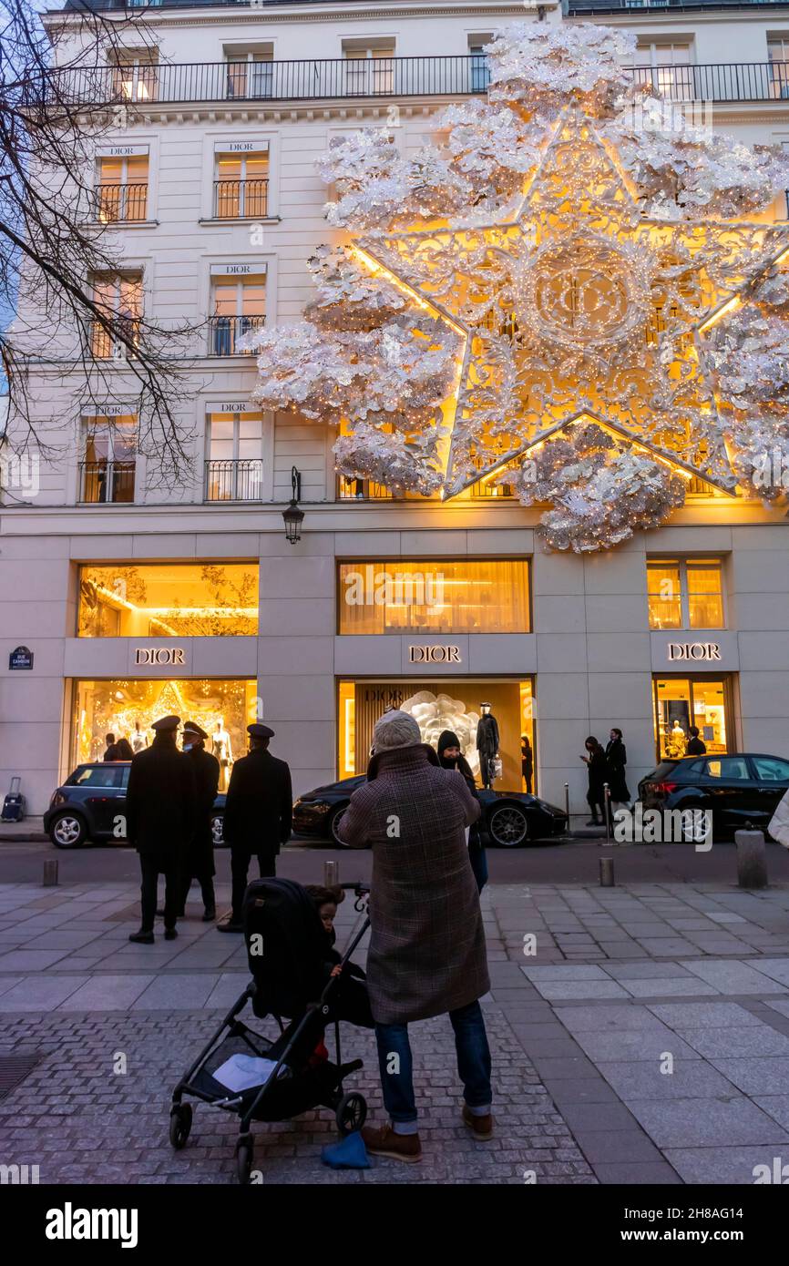 facade of the Chanel store in Paris Stock Photo - Alamy