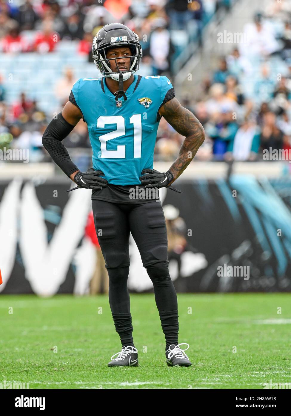 November 28, 2021 - Jacksonville, FL, U.S: Jacksonville Jaguars linebacker  Josh Allen (41) during 1st half NFL football game between the Atlanta  Falcons and the Jacksonville Jaguars at TIAA Bank Field in