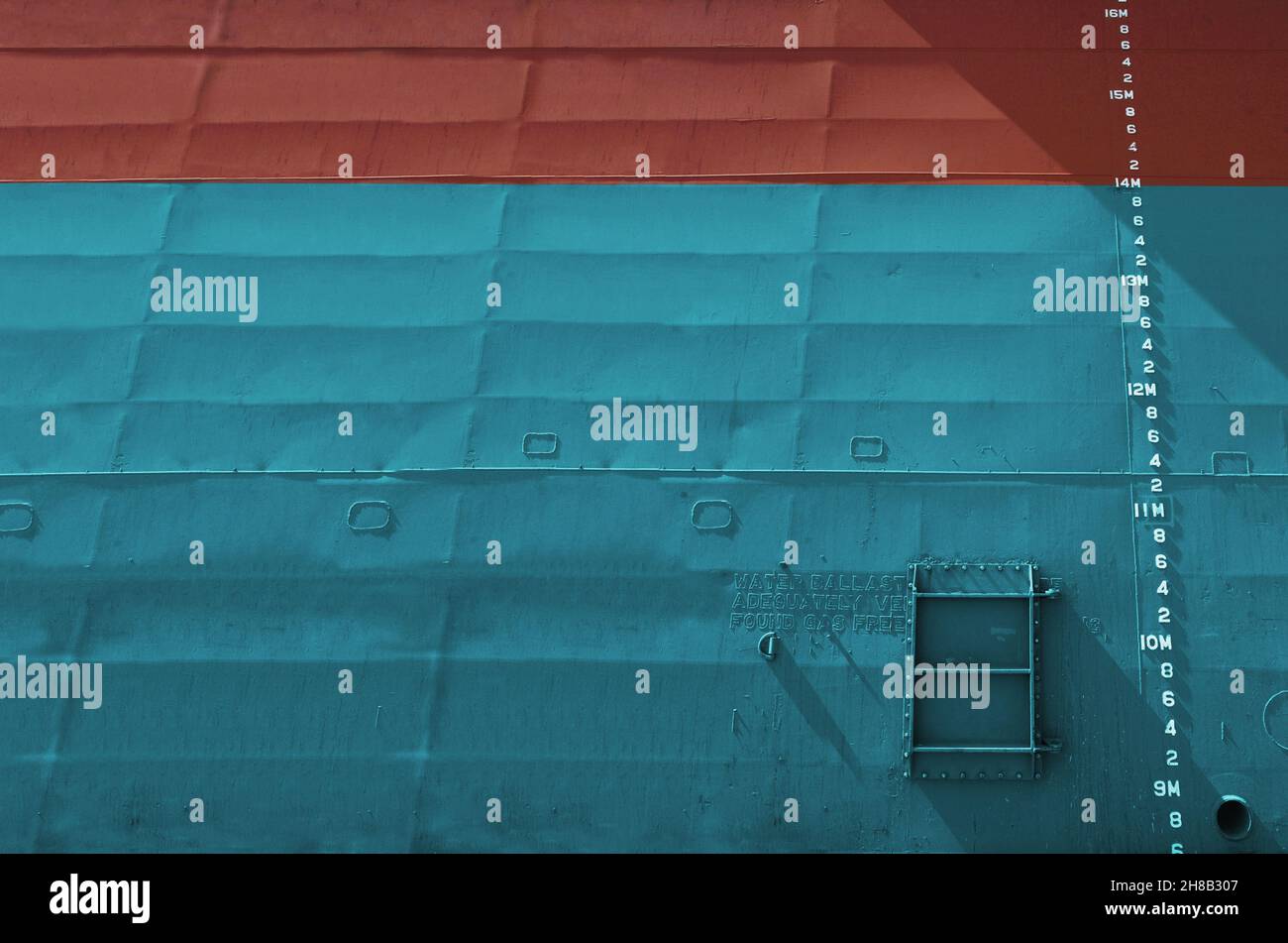 Water marks on side of barge Stock Photo Alamy