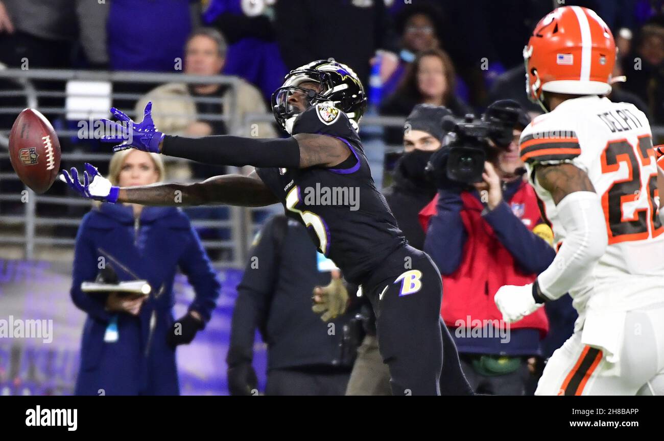 Cleveland Browns receiver David Bell participates in a drill during an NFL  football practice, Friday, May 13, 2022, in Berea, Ohio. (AP Photo/David  Dermer Stock Photo - Alamy