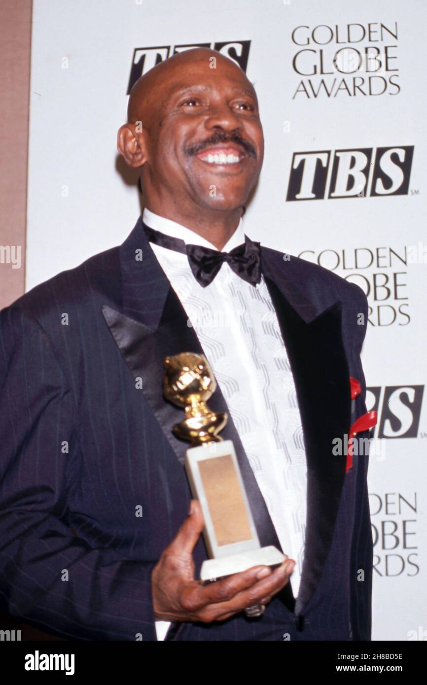 Louis Gossett Jr. at the 49th Annual Golden Globe Awards at Beverly