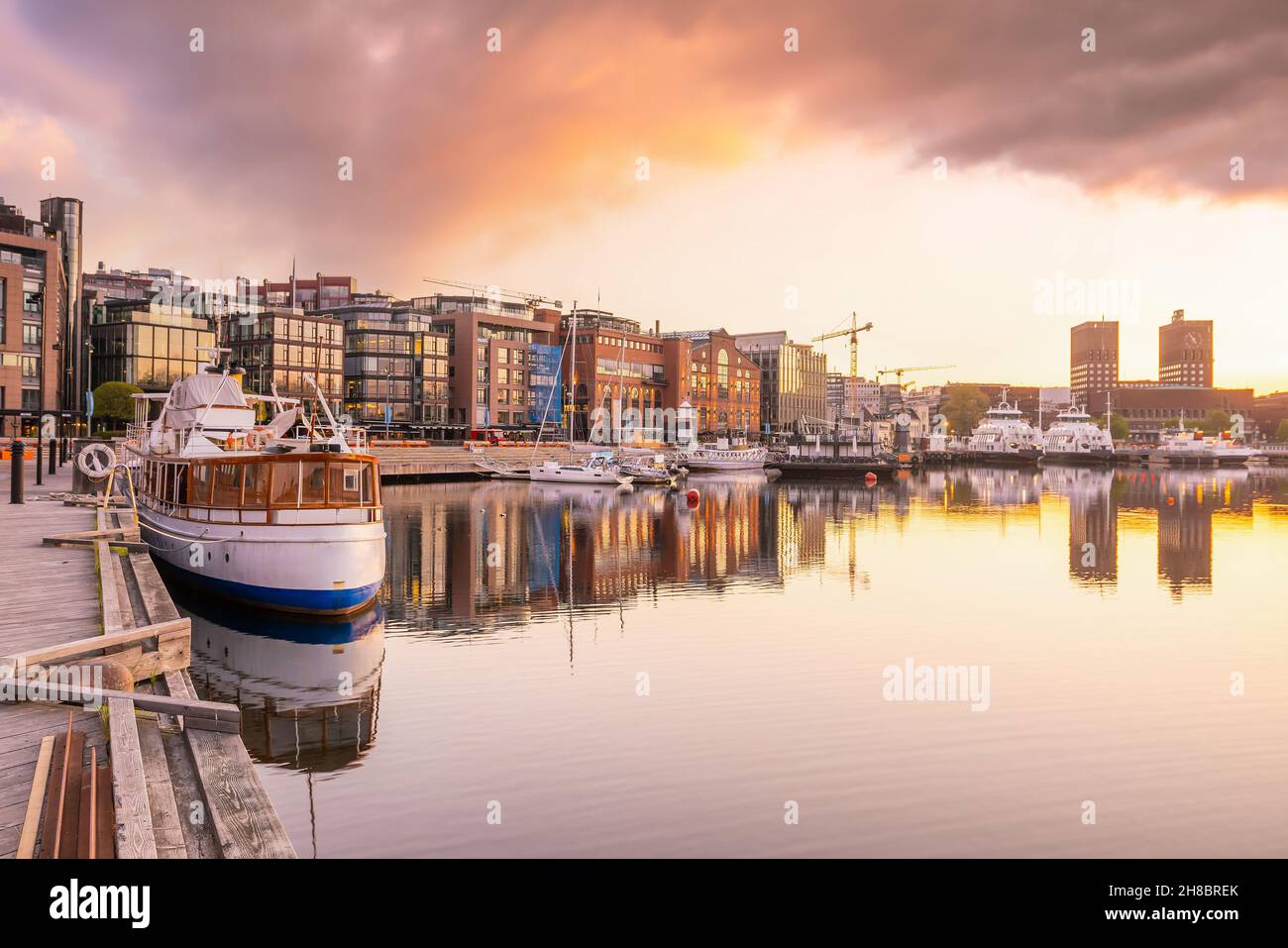 Oslo skyline port in hi-res stock photography and images - Alamy