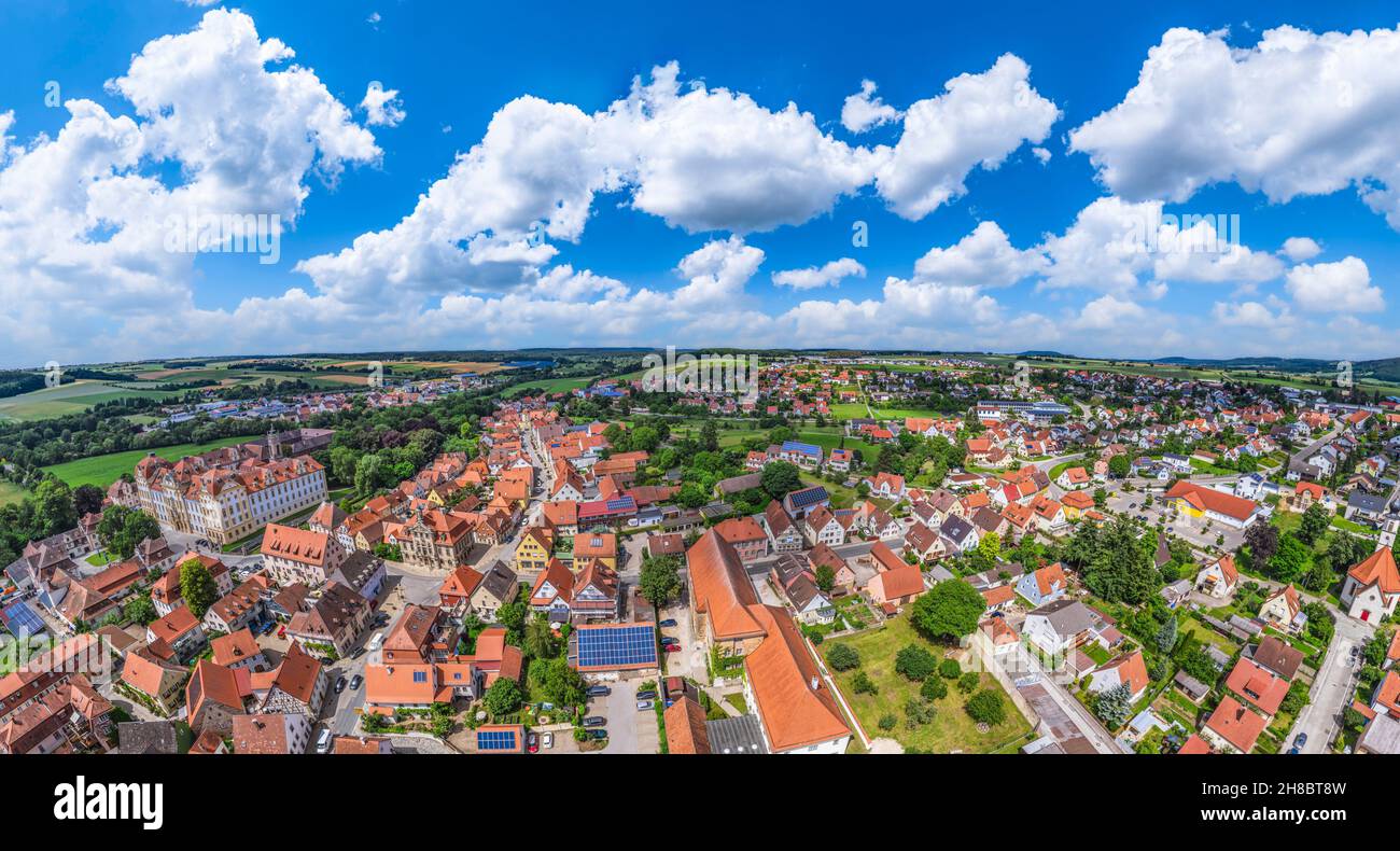 Ellingen town hall hi-res stock photography and images - Alamy