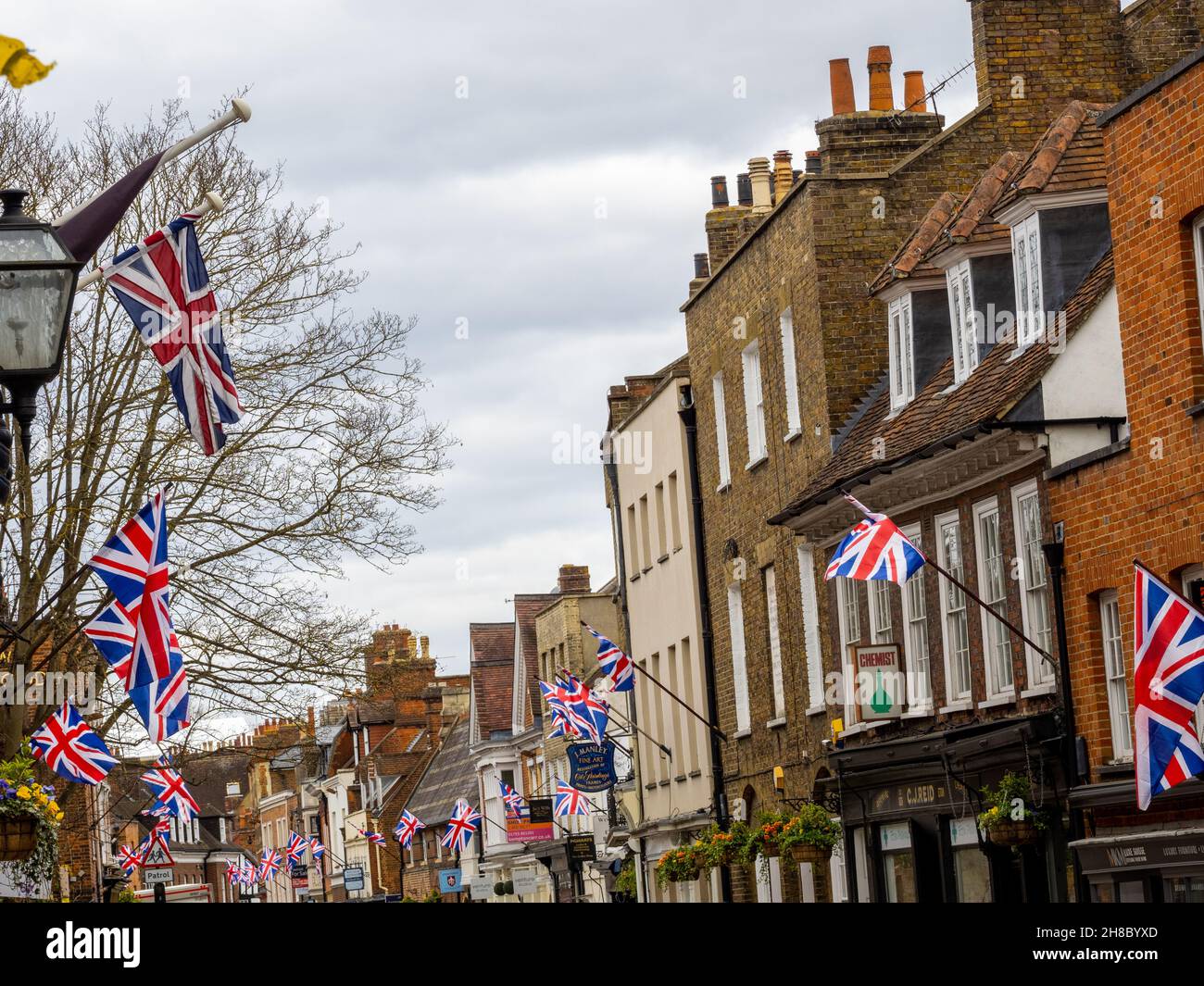 Windsor and Eton riverside high street Stock Photo - Alamy